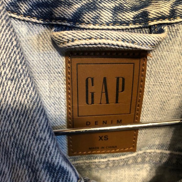 GAP WOMEN' S CLASSIC DENIM JEAN JACKET SIZE EXTRA SMALL XS NEW WITHOUT TAGS - Picture 5 of 12